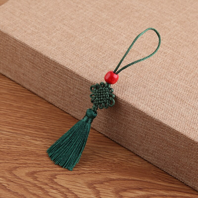 5 ks červených korálok, mini čínsky uzol, strapec, DIY šperky, doplnky, domáci textil, záclony, odevy, šitie, makramé, dekorácia, prívesok