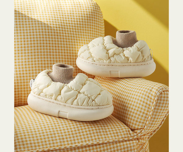 Dievčenské textilné domáce papuče s vysokou podrážkou, ponožkového typu