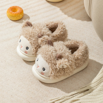 Lastemaja sussid tüdrukutele