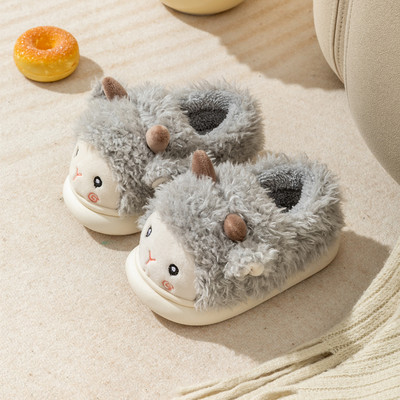 Lastemaja sussid tüdrukutele