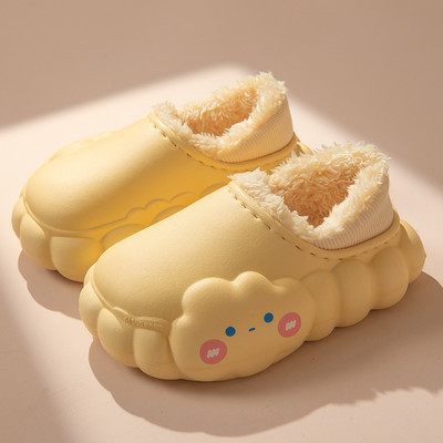 Sooja voodriga vabaaja sussid tüdrukutele