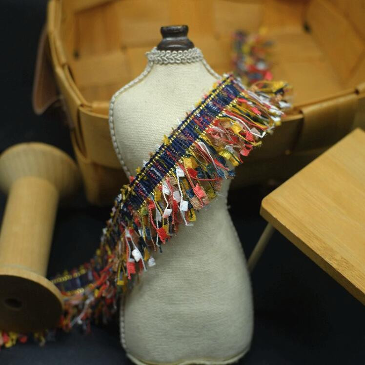 1 meter šírka 2,5 cm nylonová zlatá strapcová strapcová vyšívaná čipkovaná stuha ručne vyrobená DIY kostýmová šiatková šijacia potreba remeslo