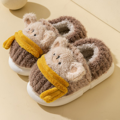 Pliušinės šlepetės mergaitėms su 3D elementu