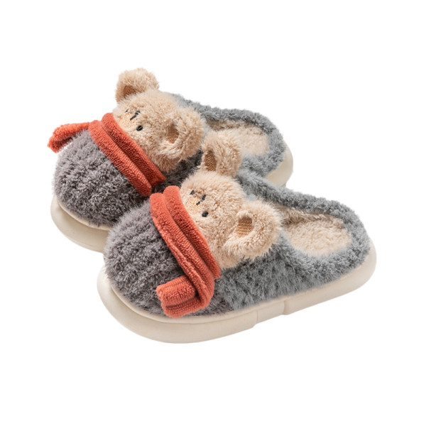 Pliušinės šlepetės mergaitėms su 3D elementu