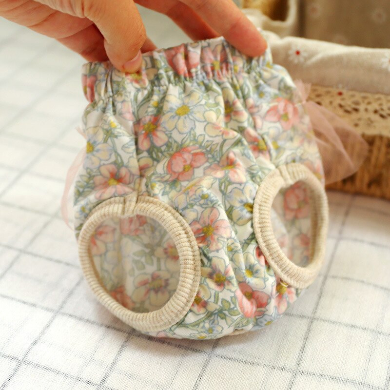 Lemmikloomakoer Sanitaar Füsioloogilised püksid Mähe Lilletähed Prindi Emane Koer Lühikesed püksid Ahistamisvastane Ohutus Aluspesu Lemmikloomapüksid