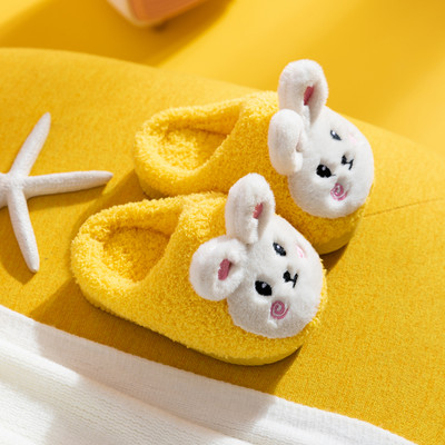 Juhuslikud majasussid ja sussid tüdrukutele