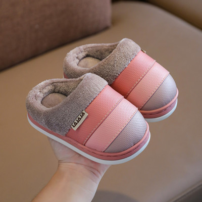 Αδιάβροχα παπούτσια και παντόφλες για κορίτσια με ζεστή σόλα