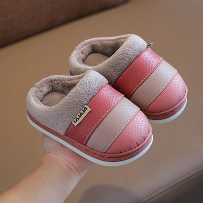 Αδιάβροχα παπούτσια και παντόφλες για κορίτσια με ζεστή σόλα