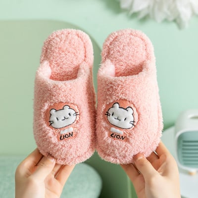 Ležérne papuče s aplikáciou pre dievčatá