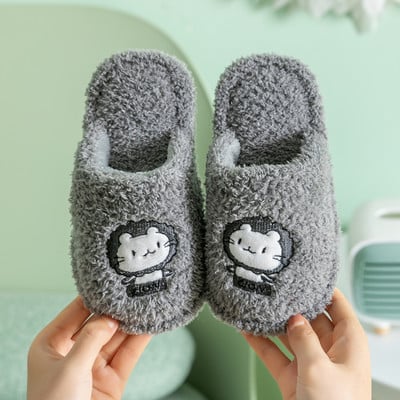 Ležérne papuče s aplikáciou pre dievčatá