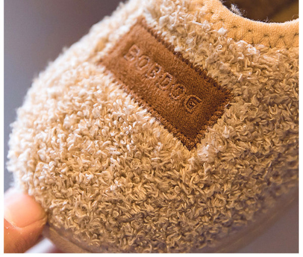 Papuci copii pentru fete cu inscripție