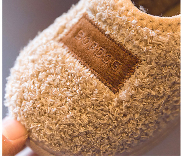 Uus susside mudel tüdrukutele kirjaga