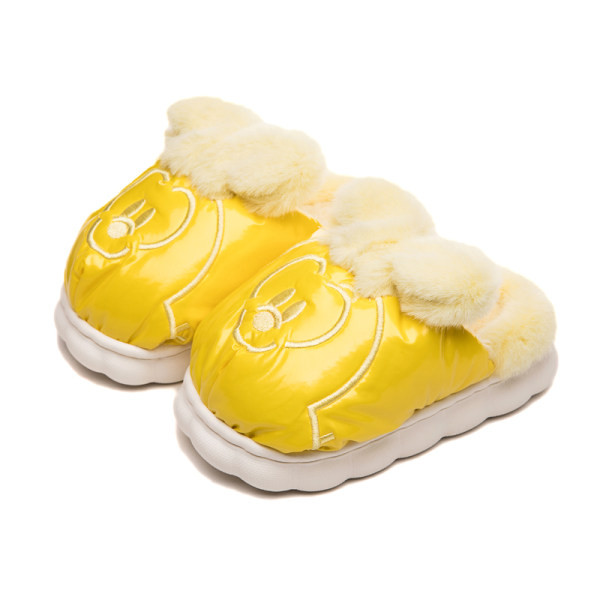 Vaikiškos pliušinės šlepetės su siuvinėjimais