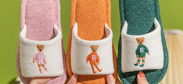 Detské otvorené papuče s výšivkou