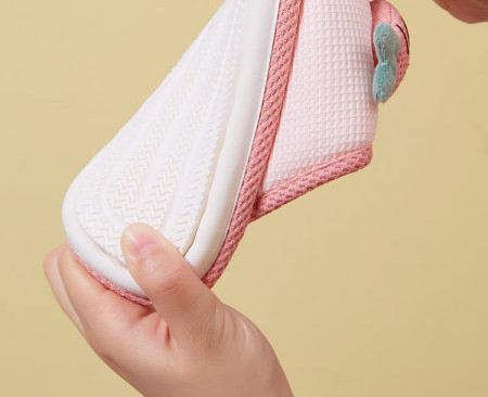 Detské papuče s 3D prvkom