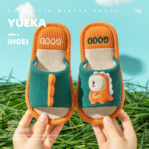 Tikandiga tekstiilist sussid tüdrukutele