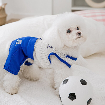 Jarné a letné sieťované dresy pre domáce zvieratá, rozdelené, ležérne oblečenie pre psov, premenené na športovú futbalovú vestu, tenké štvornohé športové oblečenie pre domáce zvieratá