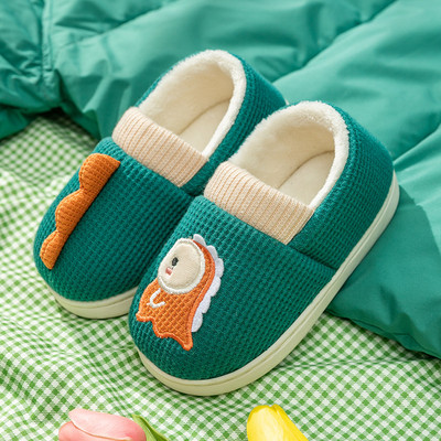 Vaikiškos šlepetės – su siuvinėjimais