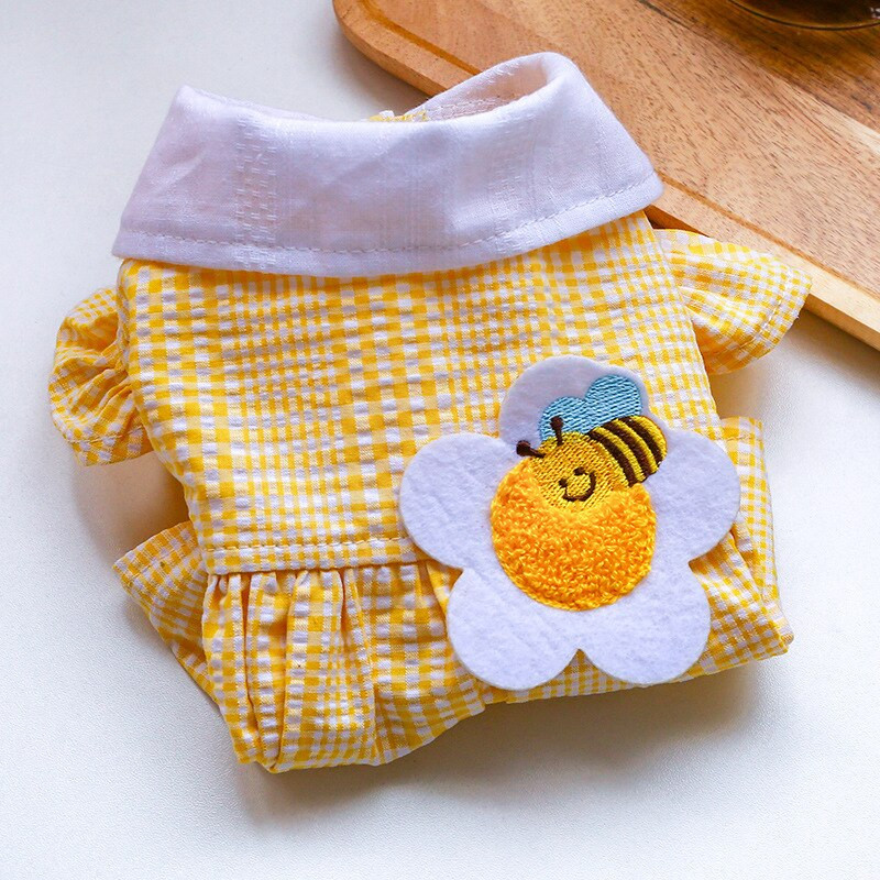 Sukňa pre domáce zvieratá Žltá farba Malá kvetinová dekorácia Psie šaty Letné oblečenie pre domáce zvieratá Módne potreby pre psov Princezná sukňa Oblečenie pre domáce zvieratá