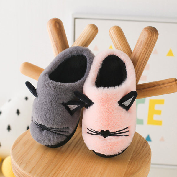 Moderne papuče za djevojčice s uchijem i toplom postavom
