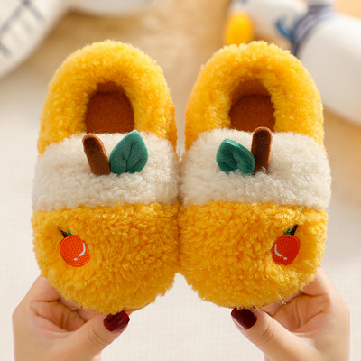 Bērnu čības - meitenēm dažādās krāsās