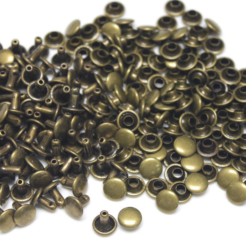 100 rinkinių 6 mm 8 mm metalinis dvigubas dangtelis Kniedės Smeigės Apvalios kniedės, skirtos odinei rankdarbių krepšio diržas Drabužiai kepurės batai naminių gyvūnėlių apykaklės dekoras