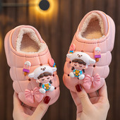 Papuci antiderapanti pentru copii