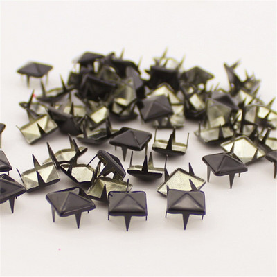 Mix-Colors 100 bucăți 9 mm Punk Pyramid DIY Metal Pătrat cu nituri și țepi pentru îmbrăcăminte Pantofi Genți Accesorii