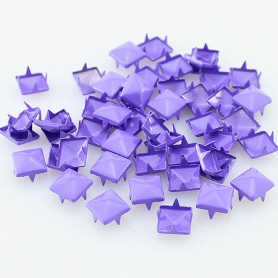 Mix-Colors 100 bucăți 9 mm Punk Pyramid DIY Metal Pătrat cu nituri și țepi pentru îmbrăcăminte Pantofi Genți Accesorii