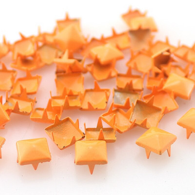 Mix-Colors 100 bucăți 9 mm Punk Pyramid DIY Metal Pătrat cu nituri și țepi pentru îmbrăcăminte Pantofi Genți Accesorii