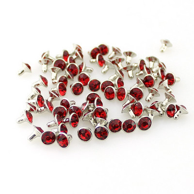 100 komplekti/partii 7mm Mood Värvilised kivikivid Nahale needid Vask kristallist naelu meisterdamiseks tarvikud riided kotid kaunistus