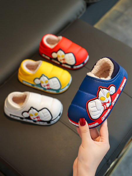 Paminkštintos vaikiškos šlepetės su animacija