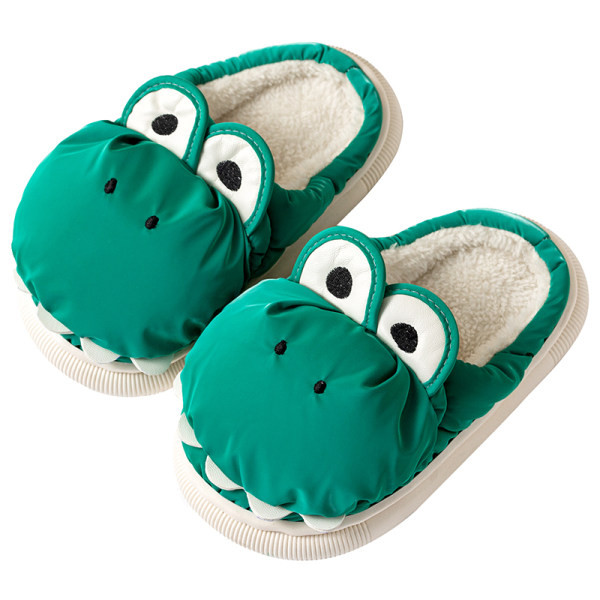 Σπιτικές παιδικές παντόφλες με τρισδιάστατο στοιχείο