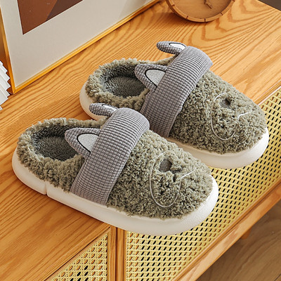 Madingos naminės ir berniukams skirtos šlepetės su 3D elementais