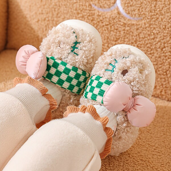 Madingos naminės ir berniukams skirtos šlepetės su 3D elementais