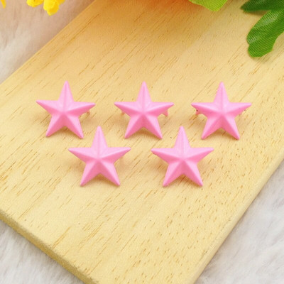 100 tk 15 mm Pentagram Candy Colors Tähtneedid Nahast käsitööks Naastud küünistega Naelhead Punk Rock Spike Aksessuaarid
