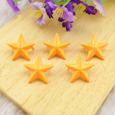 100 tk 15 mm Pentagram Candy Colors Tähtneedid Nahast käsitööks Naastud küünistega Naelhead Punk Rock Spike Aksessuaarid