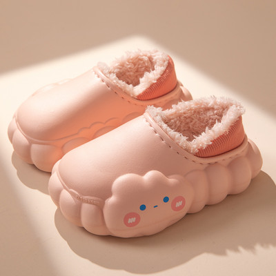 Įprastos vaikiškos šlepetės su minkštu pamušalu berniukams ir mergaitėms