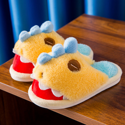 Nový model páperových papúč s 3D prvkom pre chlapcov aj dievčatá