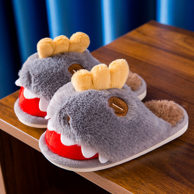 Nový model páperových papúč s 3D prvkom pre chlapcov aj dievčatá