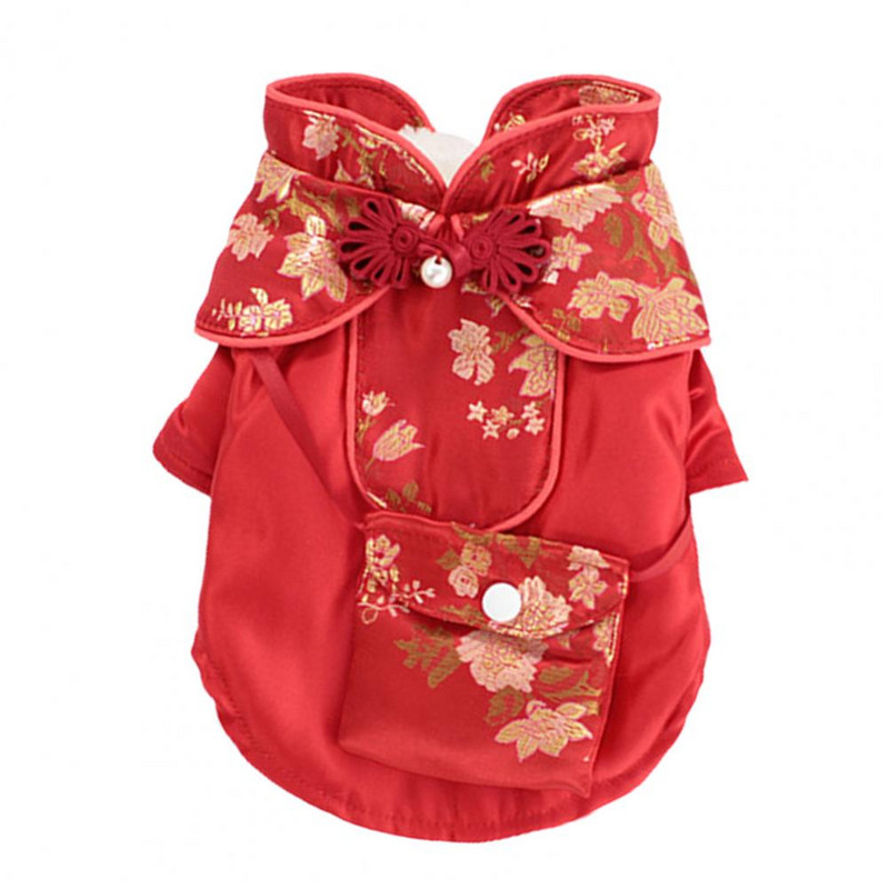 Obliekanie pohodlných jesenných zimných šiat pre psov na Nový rok