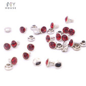 30-100Komplektid 6mm värviga kristalläärisega kivist rõivad needid Diamante naastud DIY käsitöö nahast kott Dekoor naelad klaas puur nael