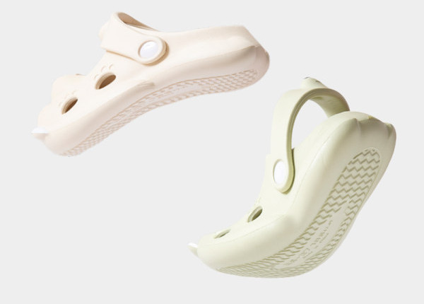 Ležérne gumené papuče pre chlapcov s aplikáciou