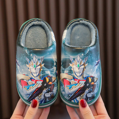 Detské ležérne topánky s potlačou pre chlapcov