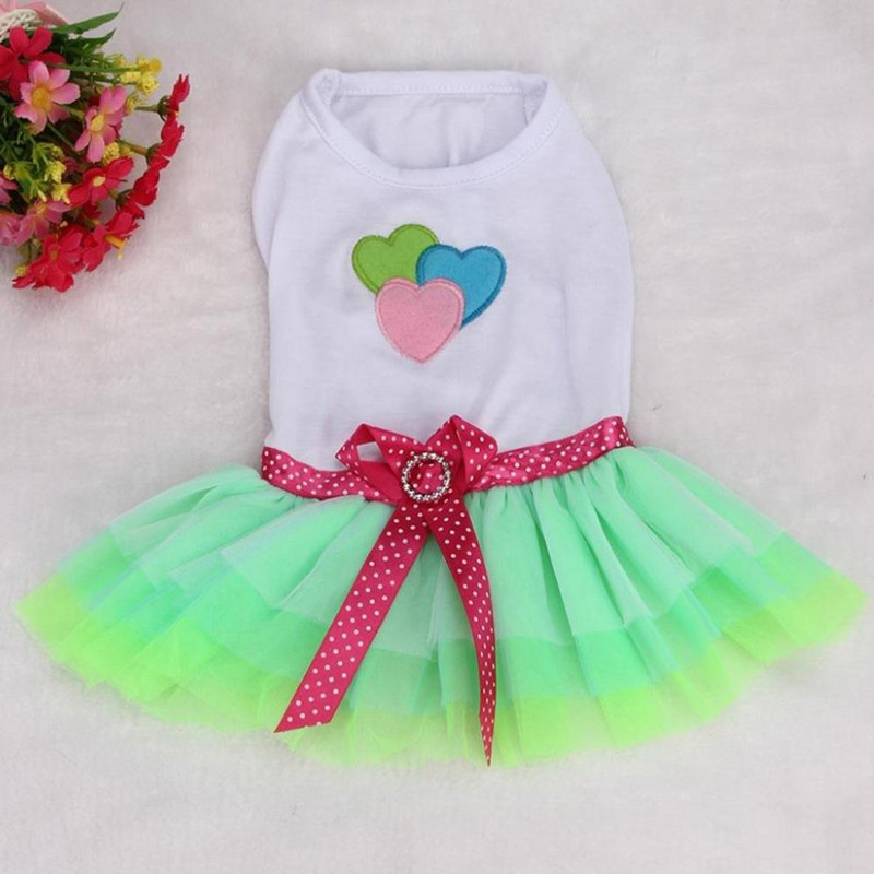 Lemmikloomakleit Suvine printsess Puuvillane jalutamiseks seelik Lemmiklooma hingav kõndimine Armastussüdame muster Koer jalutamiseks