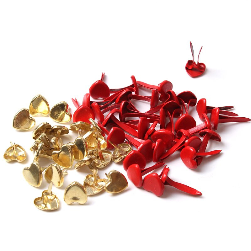 100 ks/lot 9 mm kovové nity v tvare srdca na scrapbooking, dekorácie, DIY, punk rock, oblečenie, topánky, tašky, doplnky