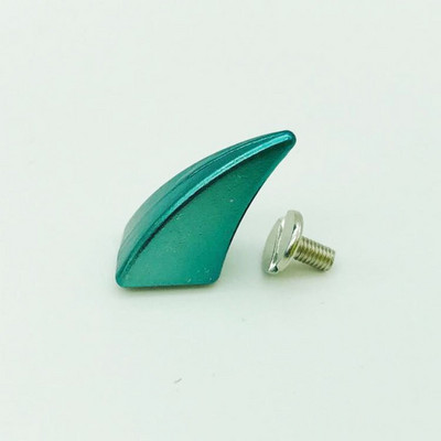 6 tk värvi Sarv keeratav neetkübar DIY Craft Cool Punk Rõivas Needid Riietele Kott Kingad Nahk DIY Käsitöö