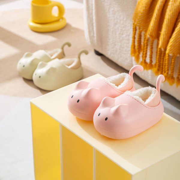 Papuci copii in diferite culori