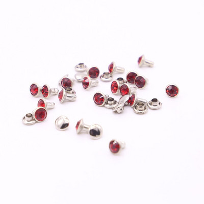 50Komplektid 6mm Värvus Kristall Rhinestone Hõbedane Needid Diamante Stud DIY Käsitöö Riietus Nahk Dekoor Rebite Spikes Klaas Puuri Nael