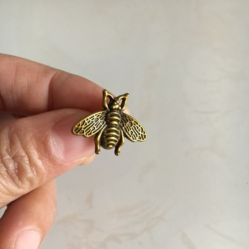 60 rinkinys - Metalinės bičių kniedės, cinko lydinio bičių kniedės drabužiams, auksinė sidabrinė juoda bronza, diržų amatų kniedės krepšiams